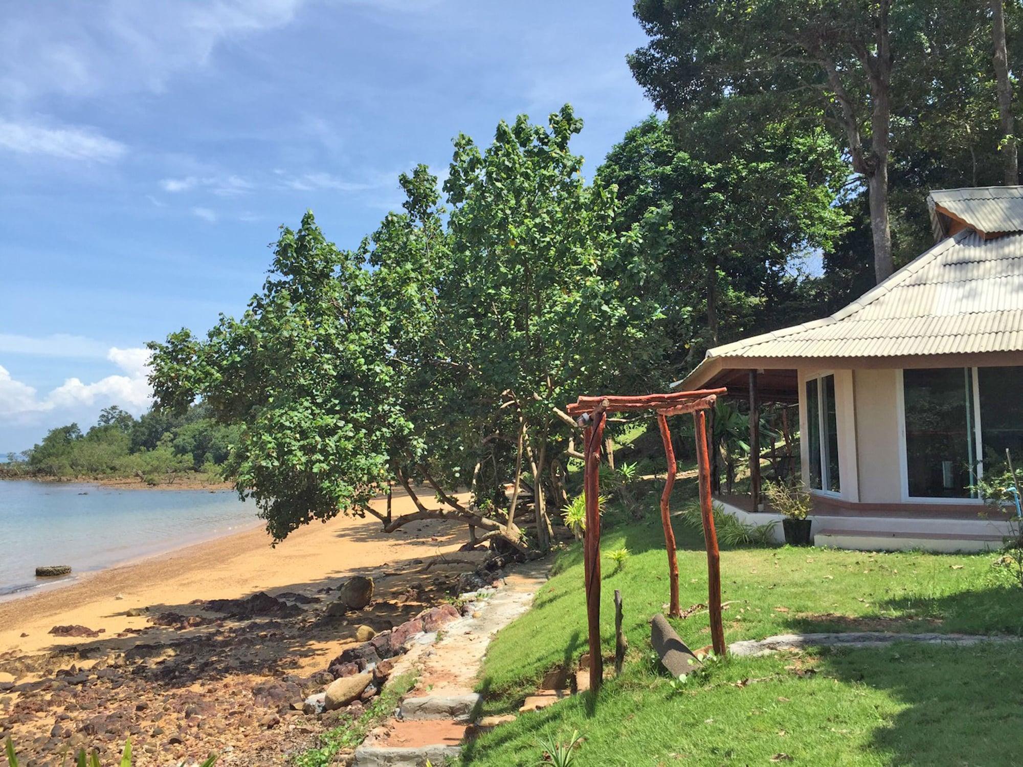 Banyan Bay Villas Koh Jum Exterior photo